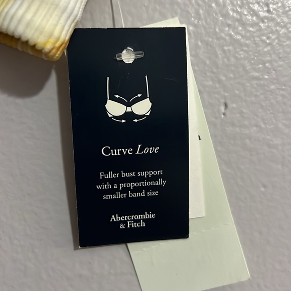 A&F Lemon Print Ribbed Bikini Top - Picture 3 of 4